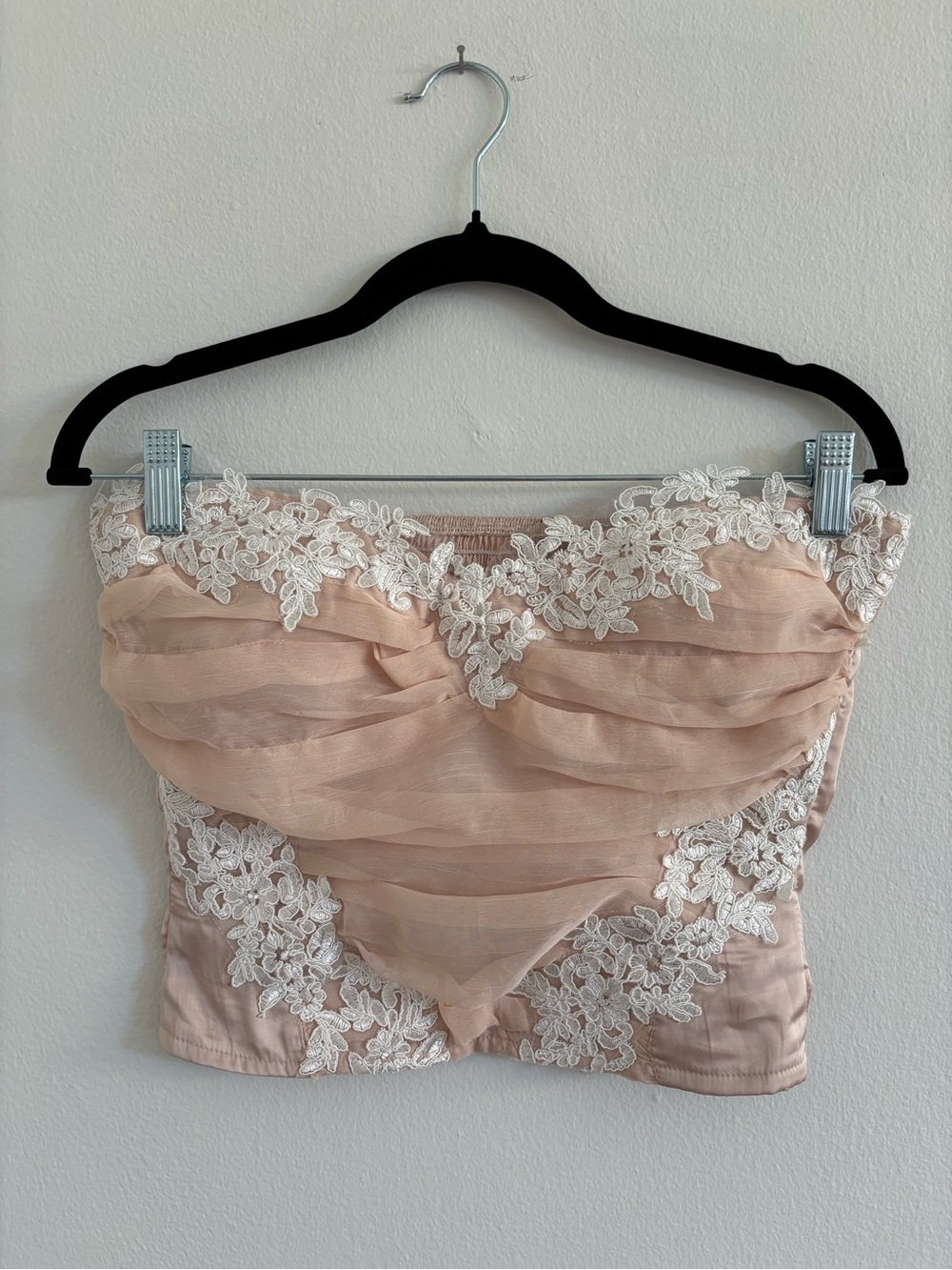 Source Unknown Blush Pink Strapless Lace Appliqué Bandeau